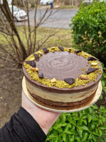 Pisztáciás- csoki mousse torta